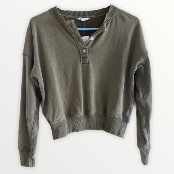 American Eagle Outfitters Tops - American Eagle Cropped Button-up Sweatshirt